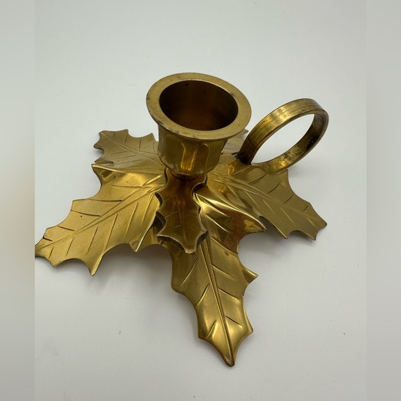 2 VTG Brass Poinsettia Holly Candle Stick Holders - Century Distinctive Gift - Picture 8 of 14